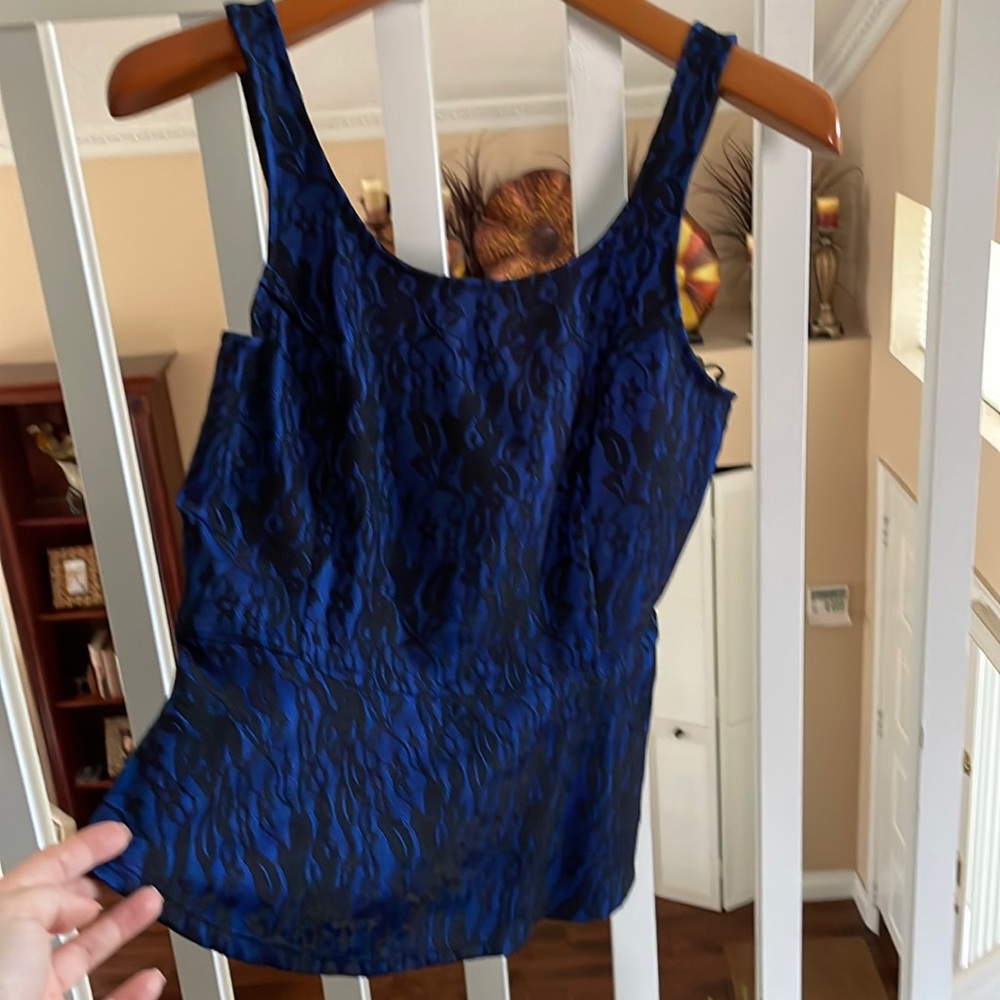 Express top - Picture 2 of 6